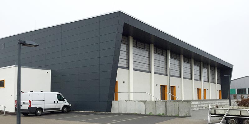 3 Feldsporthalle Elstal